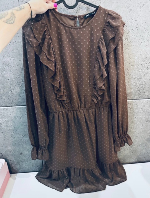 SUKIENKA Z FALBANAMI