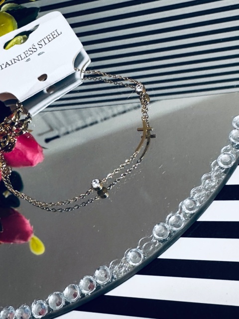 BRANSOLETKA KRZYŻ Z CYRKONIAMI