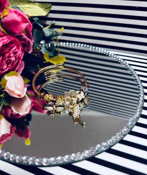 BRANSOLETKA Z ZAWIESZKAMI