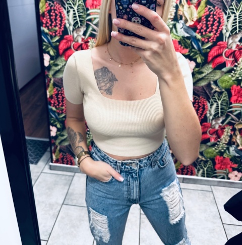 BLUZKA TOP SWETERKOWY