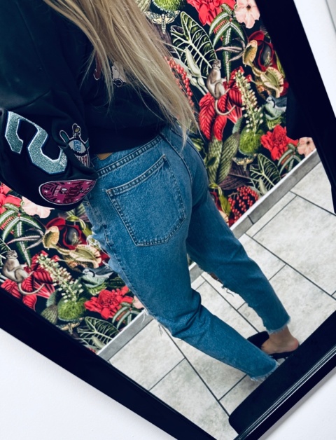 SPODNIE JEANSOWE MOM PULL&BEAR