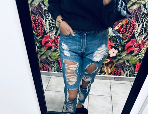 SPODNIE JEANSOWE MOM PULL&BEAR