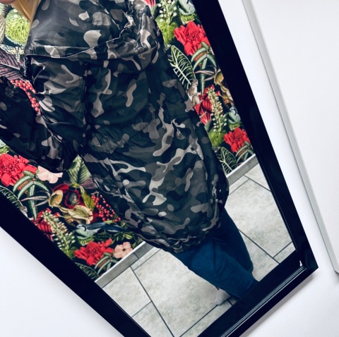 KURTKA PARKA MORO BERSHKA