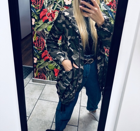 KURTKA PARKA MORO BERSHKA