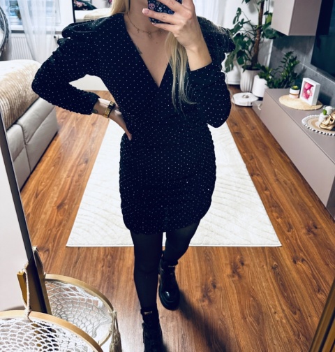 SUKIENKA CZARNA CYRKONIE