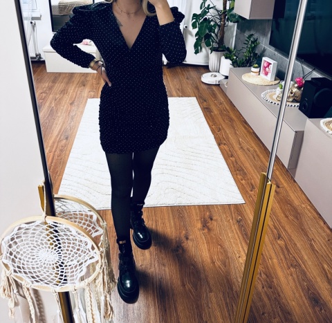 SUKIENKA CZARNA CYRKONIE