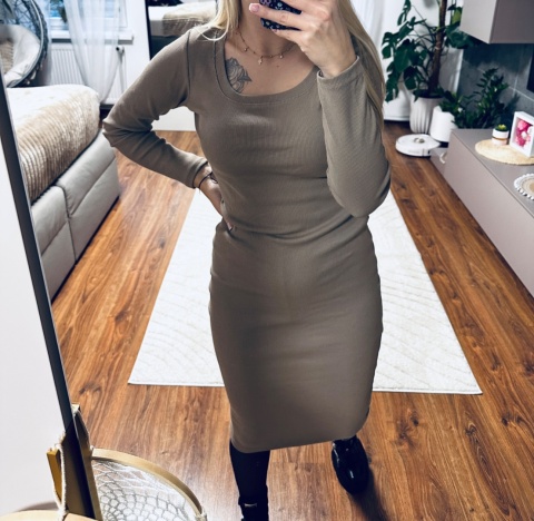 SUKIENKA MIDI PRĄŻEK BEŻ