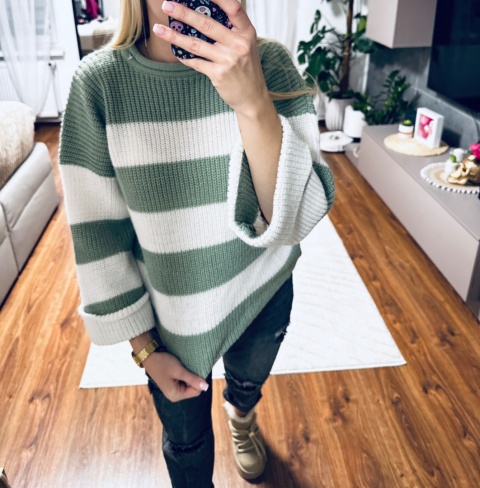 SWETER W PASY OLIWKA