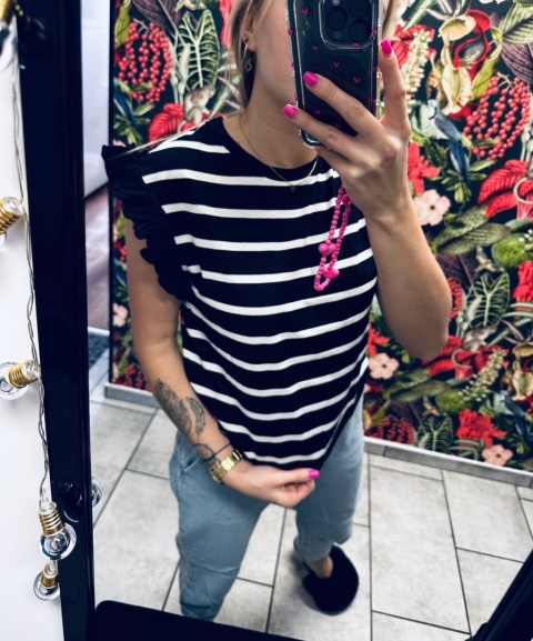 BLUZKA W PASKI FALBANA