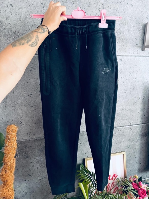 SPODNIE NIKE 147-158