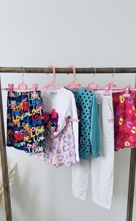 ZESTAW UBRAŃ 128/134